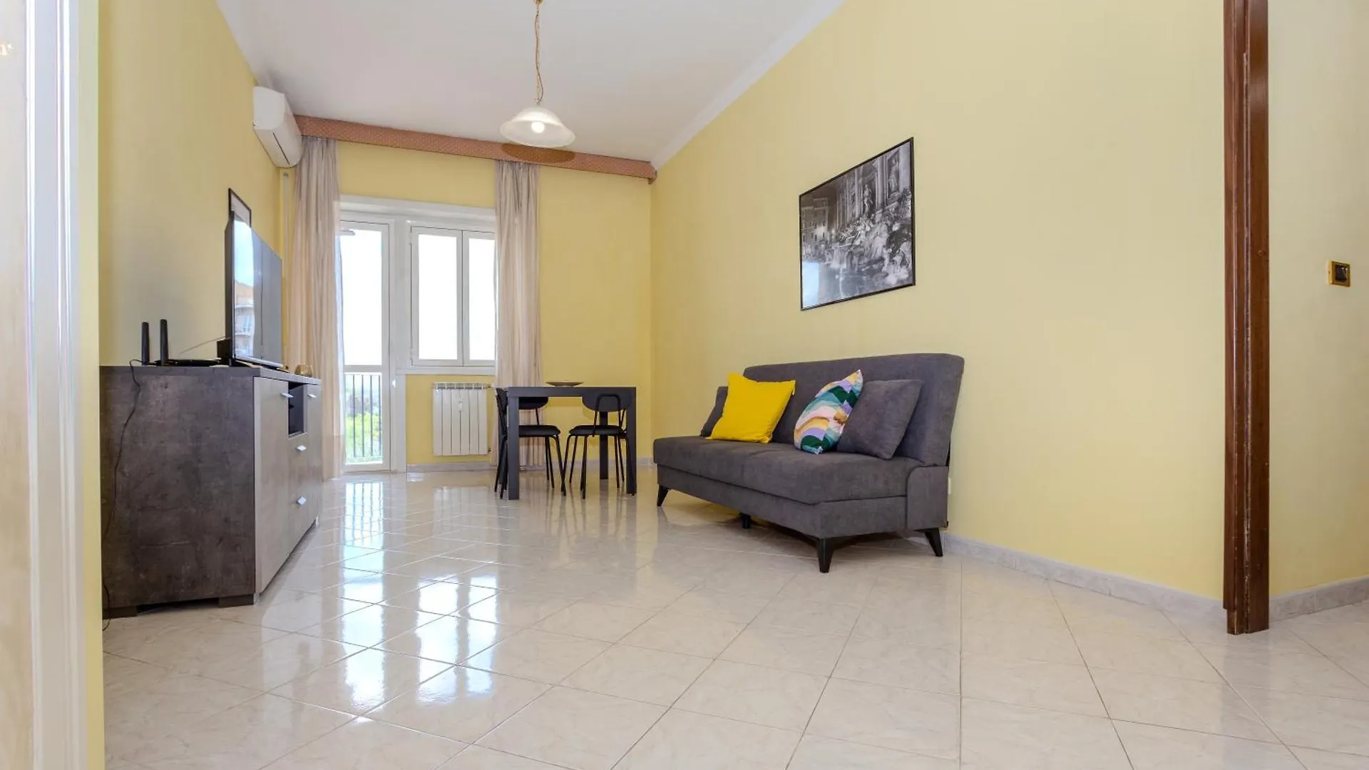 Your Whole Suite Rome Apartment